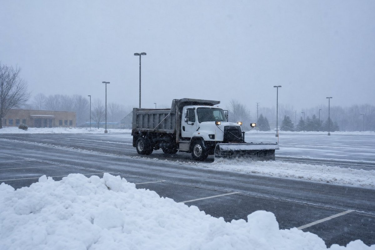 Commercial Snow Removal in Binghamton, NY | A Great Choice